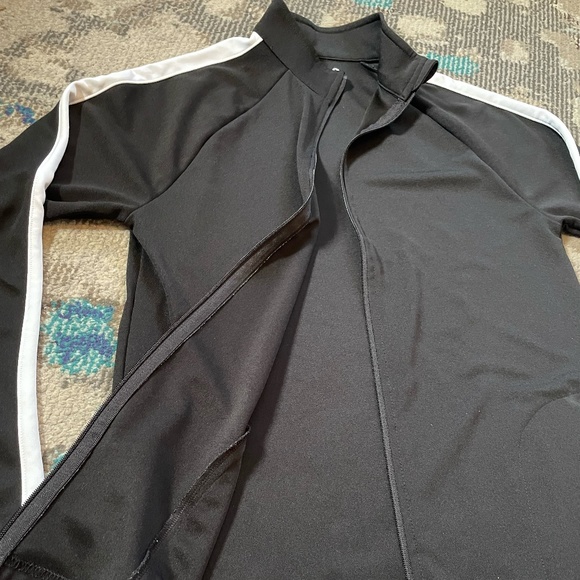 🆕 Boys Xersion Lightweight Track Jacket - Size XL (18/20) - Picture 2 of 4